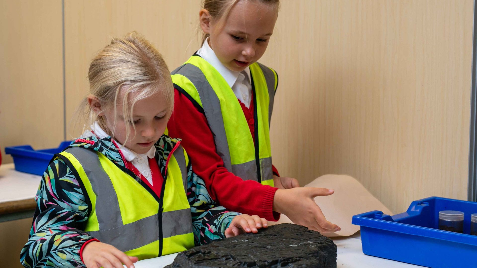 Rocks & Fossils Workshop Rocks & Fossils Workshop