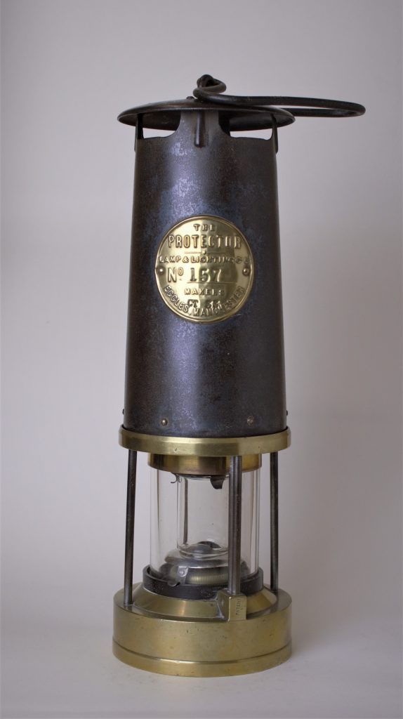 Protector Type CT33 Flame-Safety Lamp