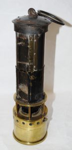 Chesneau Lamp