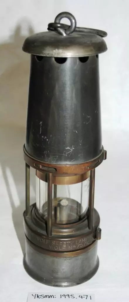 Wolf Type 757R Flame-Safety Lamp Wolf Type 757R Flame-Safety Lamp