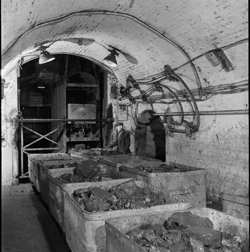 Image of Tubs in Shaft Bottom