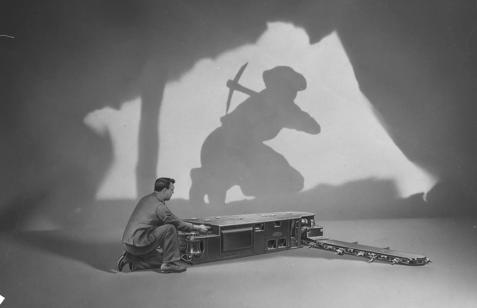 Voices in the Coalshed: Shadows Voices in the Coalshed: Shadows